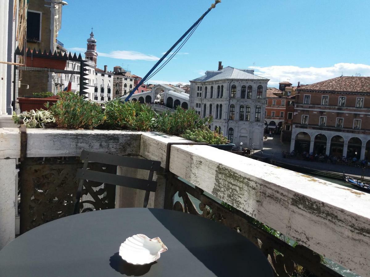 Casa Cattaneo Grand Canal View Apartment เวนิส ภายนอก รูปภาพ