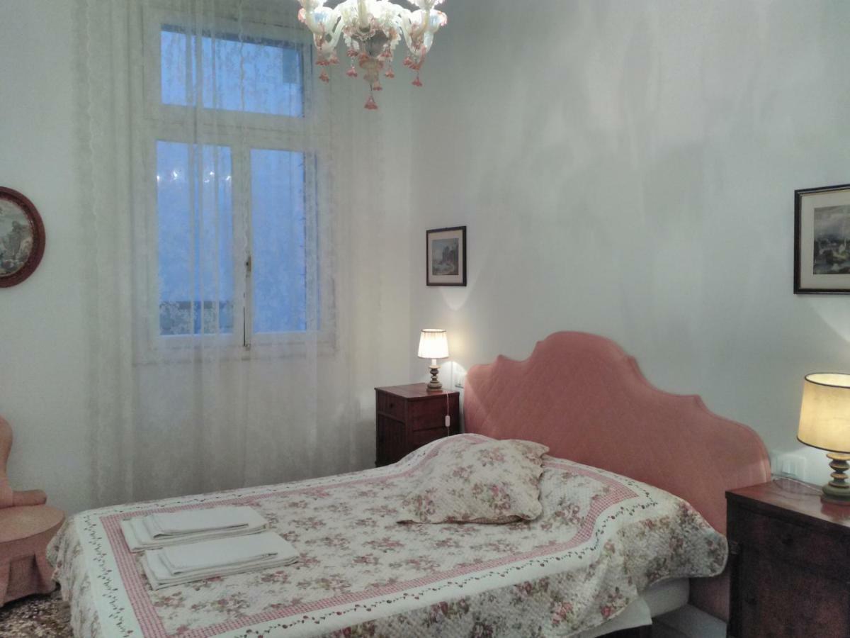 Casa Cattaneo Grand Canal View Apartment เวนิส ภายนอก รูปภาพ