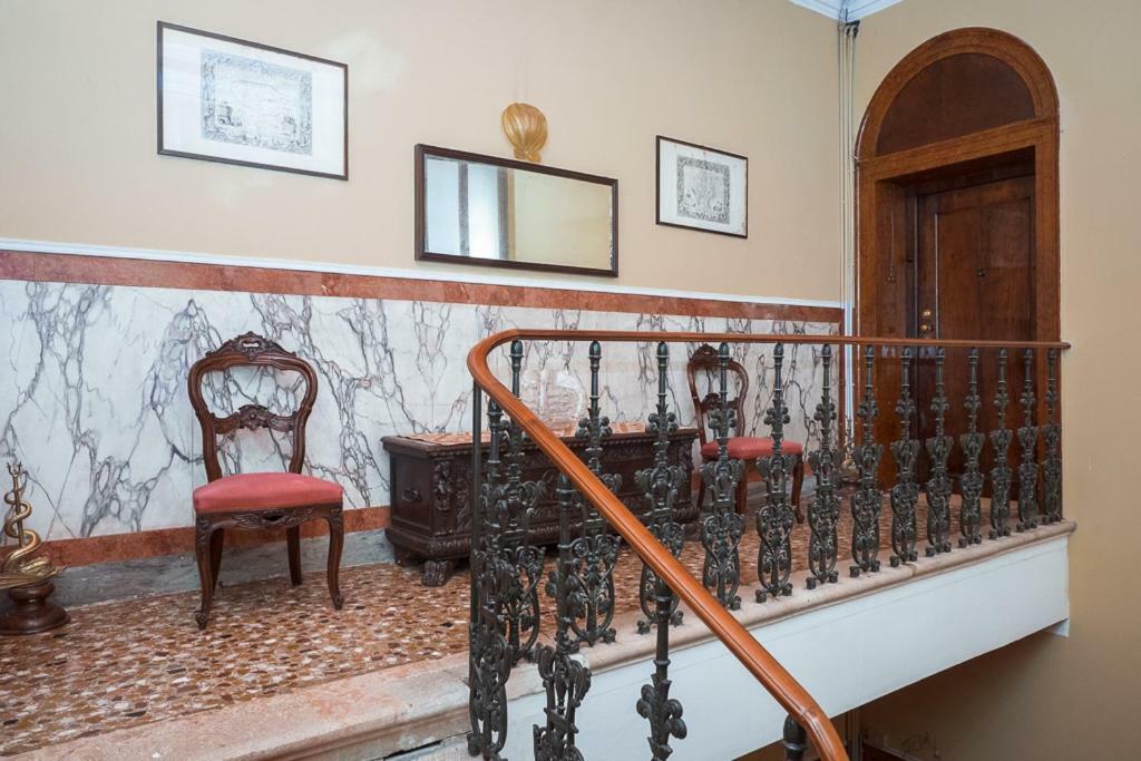 Casa Cattaneo Grand Canal View Apartment เวนิส ภายนอก รูปภาพ