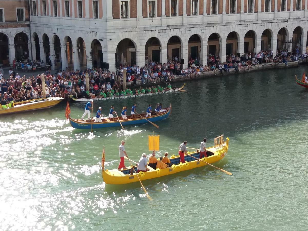 Casa Cattaneo Grand Canal View Apartment เวนิส ภายนอก รูปภาพ