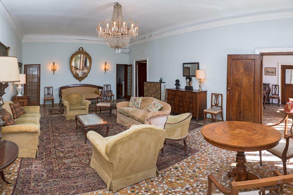 Casa Cattaneo Grand Canal View Apartment เวนิส ภายนอก รูปภาพ