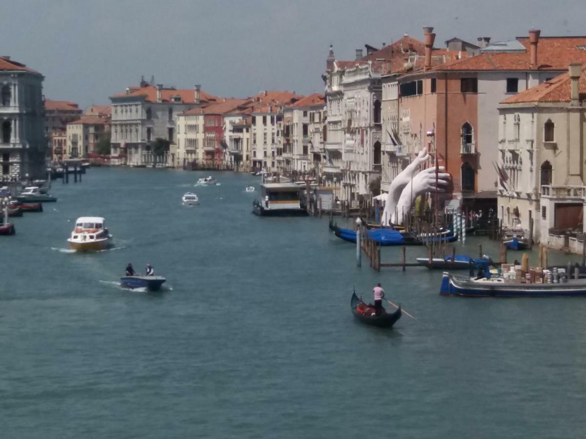 Casa Cattaneo Grand Canal View Apartment เวนิส ภายนอก รูปภาพ